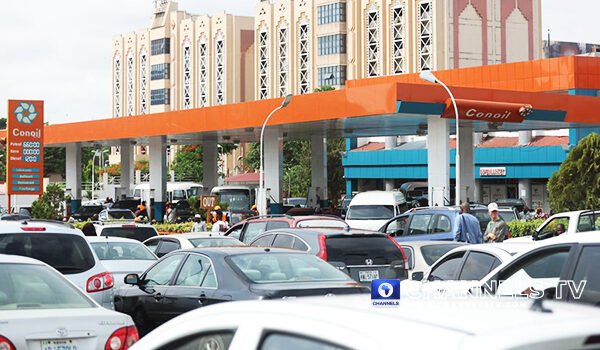 Gridlock, Queues as Fuel Scarcity Hits Lagos Again