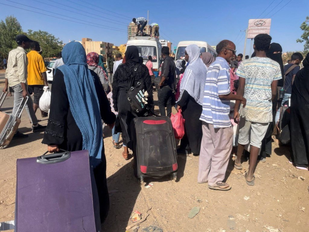 NEMA officials welcome 148 evacuated Nigerians from Sudan in Kano