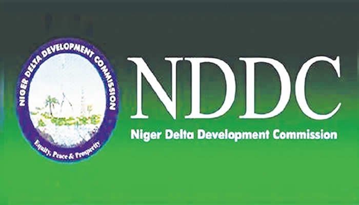 NDDC officials planting trees to tackle erosion in coastal Nigeria