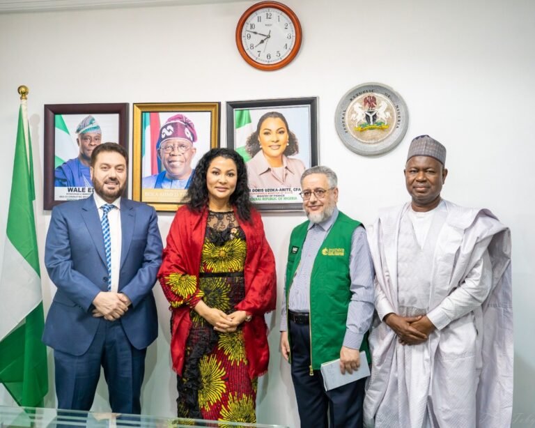 Nigerian officials and King Salman Foundation delegates meeting in Abuja