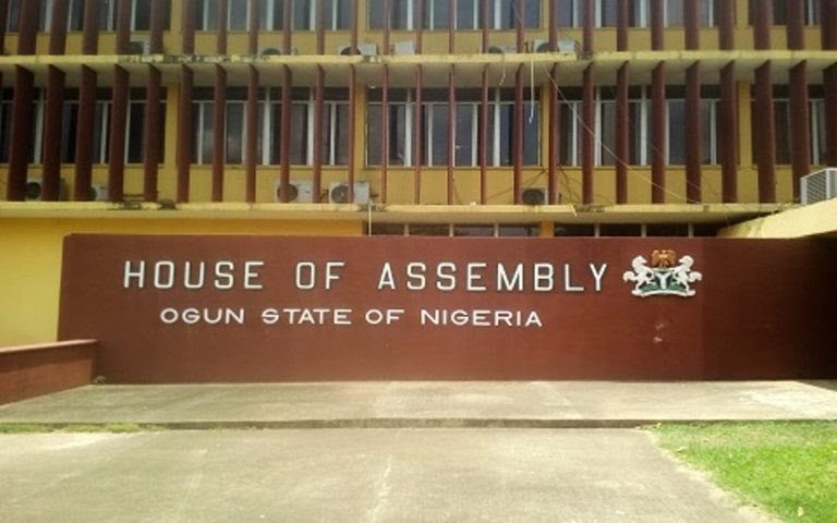 Ogun Assembly passes resolution to revive sick bays in public schools.