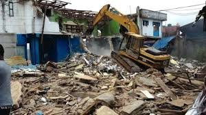 Police officers securing Oworonshoki demolition site in Lagos