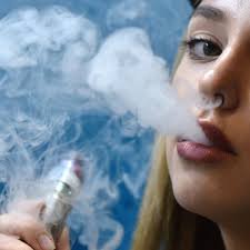 WHO warns of teen vaping epidemic in new global report