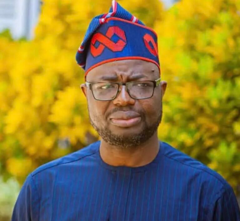 Minister Bernard Doro speaking at Act Naija Steering Committee meeting in Abuja