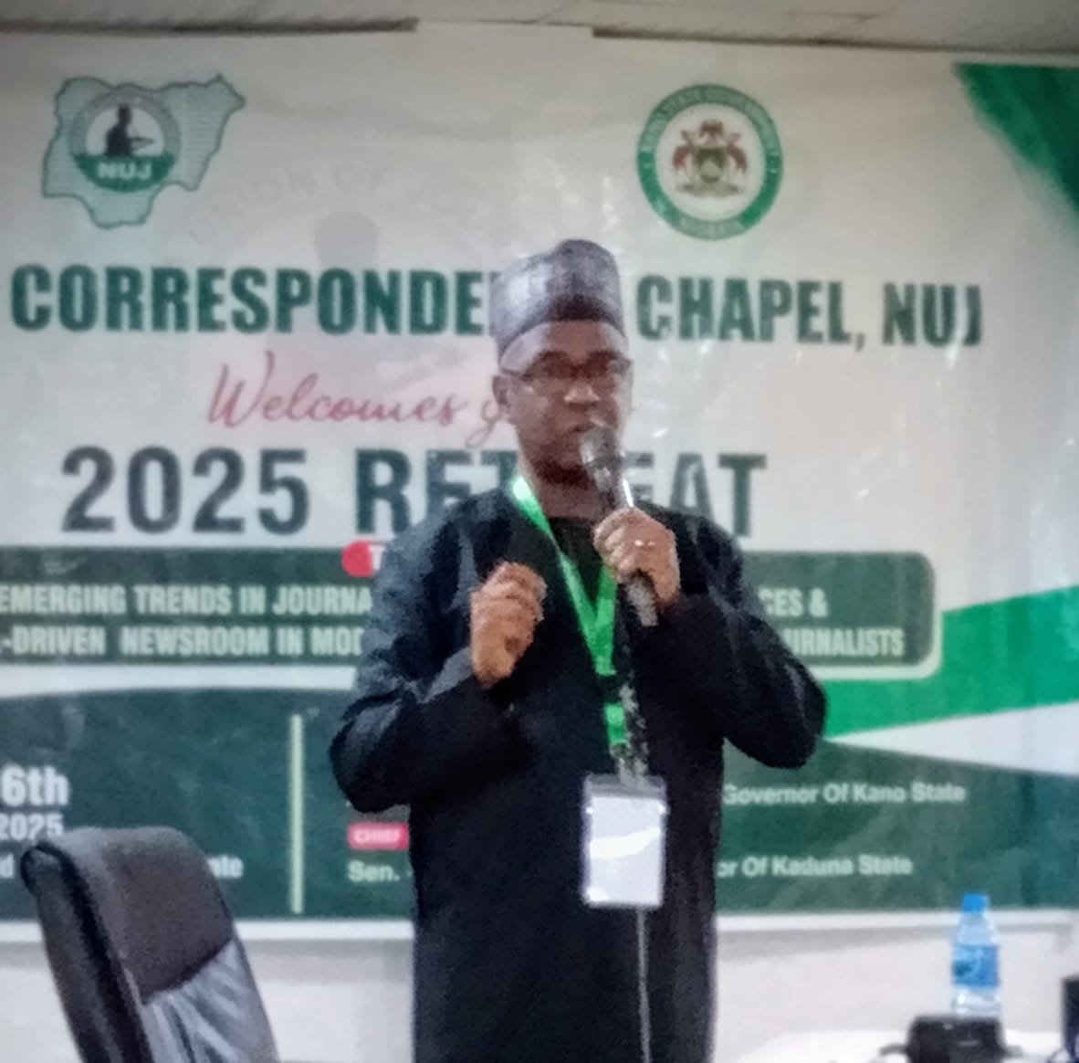 Psychiatrist addressing journalists at Kano NUJ retreat on mental-health risks