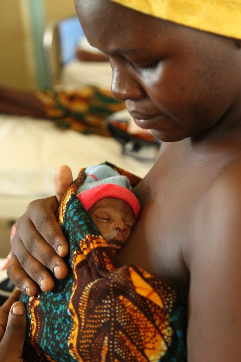 WHO officials launch global Kangaroo Mother Care guide to save preterm babies