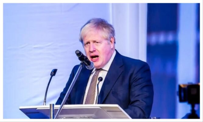 Boris Johnson speaking at the Imo State Economic Summit in Owerri.
