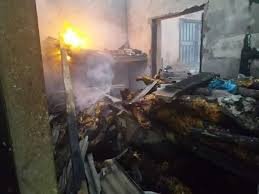 Firefighters responding to blaze at Abbatuwa Cemetery in Kano
