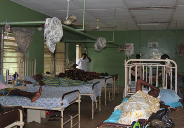 Patients waiting outside Lagos public hospital during JOHESU strike