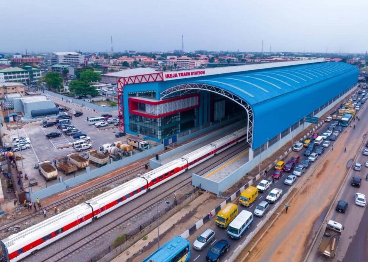 Lagos Red Line train operating on the Oyingbo–Agbado corridor