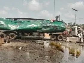 Emergency responders at Lagos-Abeokuta Motorway crash scene