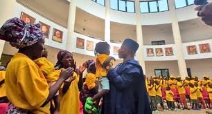 Freed worshippers meeting Kaduna State officials after rescue