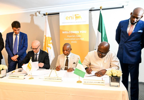 Nigeria government signs agreement resolving OPL 245 oil dispute with Eni.