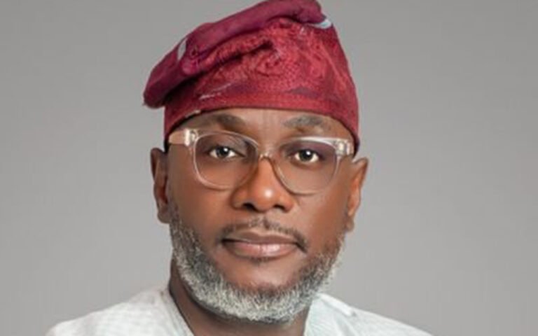 Ferry boats operating on newly upgraded Lagos waterways after channelisation works