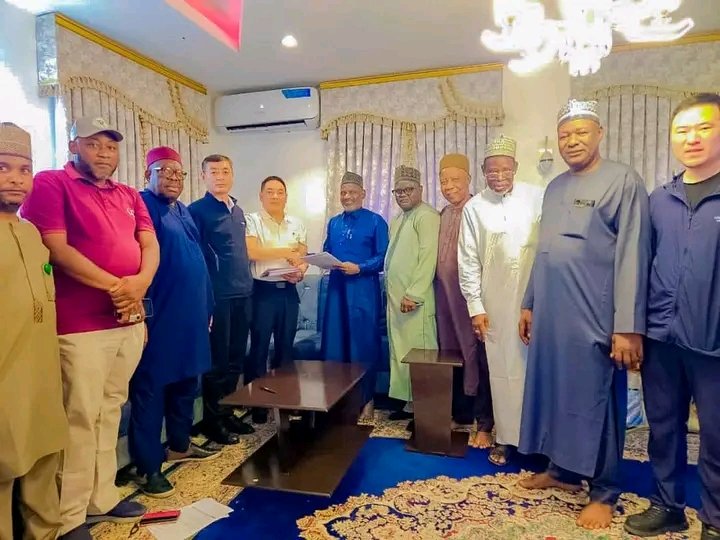 Jigawa State officials and Chinese investors signing the Maigatari Border Free Zone agreement