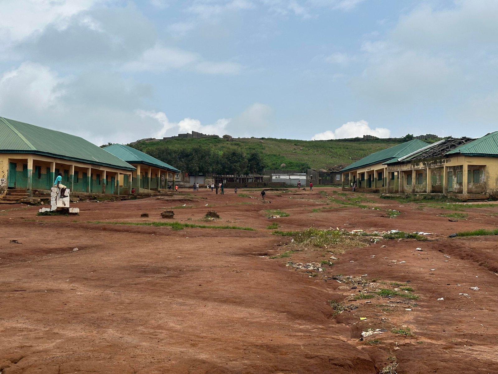 An unfenced LEA Primary School in Katampe, Abuja. Security experts warn that the absence of perimeter fencing and controlled access leaves many Nigerian schools vulnerable to criminal attacks.(Photo credit: Edino Cornelius/AHR)