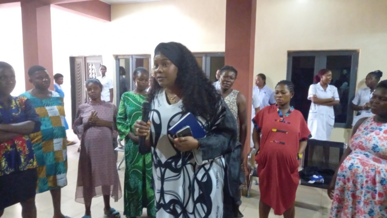 Executive Secretary of ASPHCDA, Dr. Chizoba Prisca, addressing pregnant women