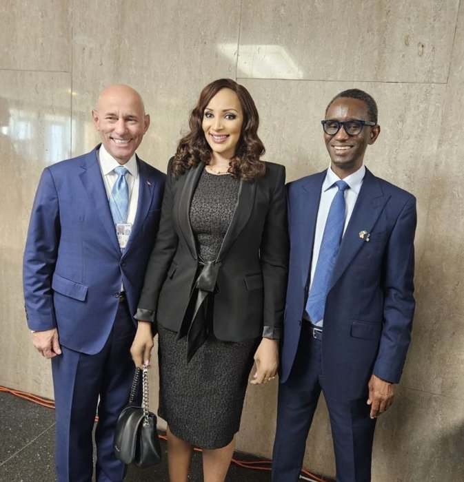 Nigerian and US officials meet in Washington to discuss bilateral security cooperation.