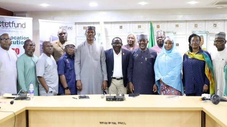 FG Assures Staff of No Dismissals as TUC Suspends Industrial Action