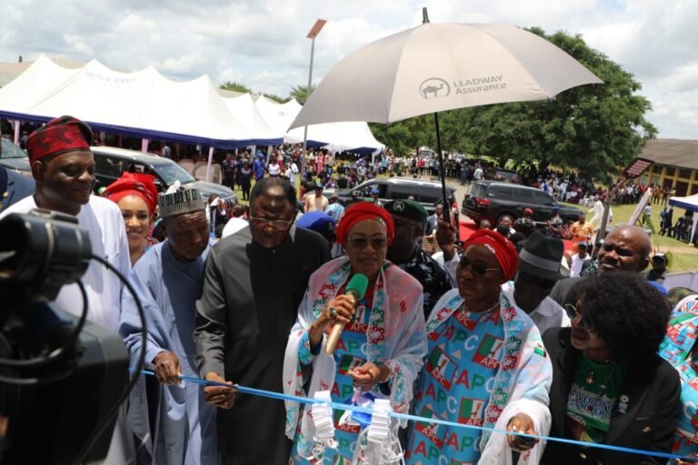 Remi Tinubu Commissions N1bn ICT Centre at UNICROSS to Boost Digital Learning