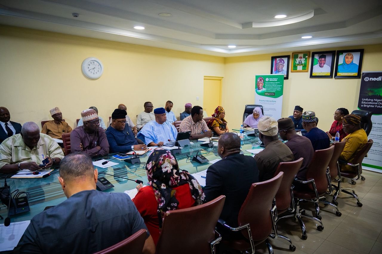 Alausa Orders Contractors to Fast-Track National Library Project