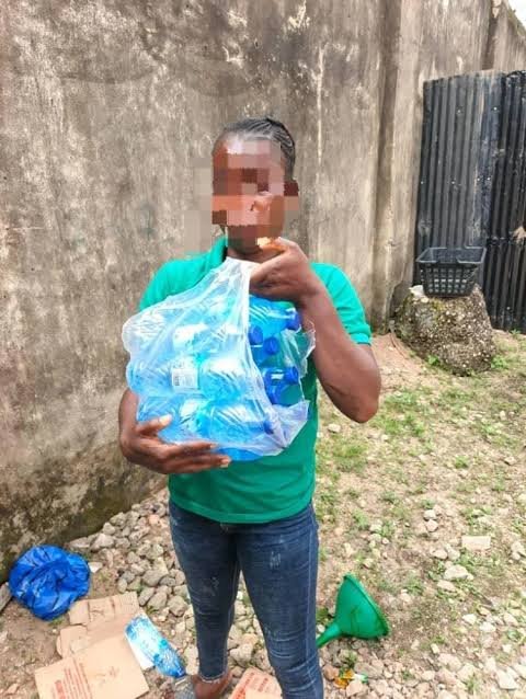 Woman Arrested for Allegedly Smuggling Alcohol Into Ogun Prison